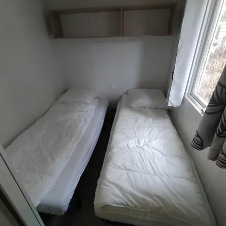 مكان تخييم Mobil 6 A 8 Personnes Le Bois Dormant